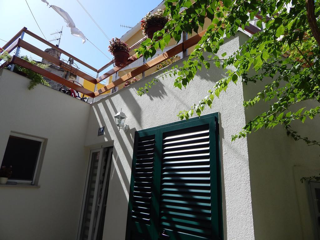 Guest House Varos 스플리트 외부 사진